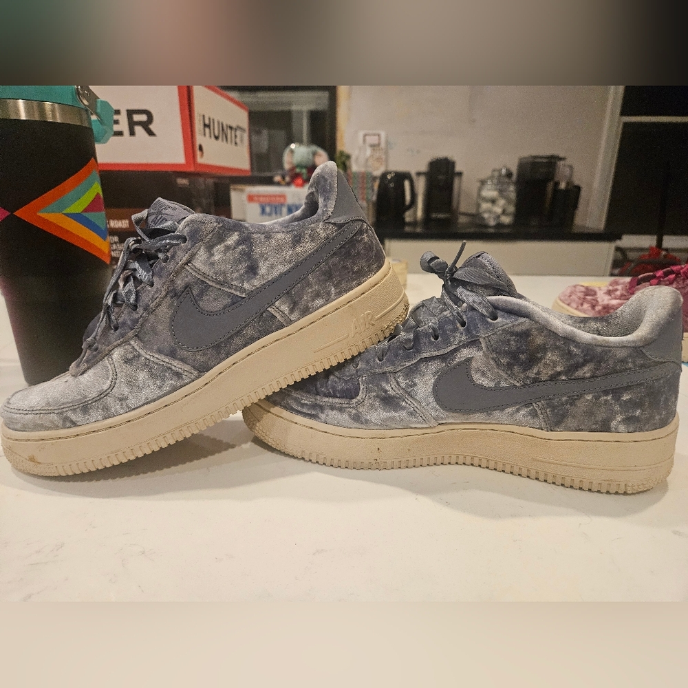 Nike Air Force 1 Velvet. Slight Use